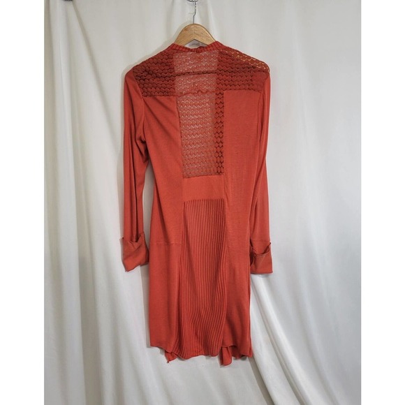TINY Anthropologie Orange Coral Crochet Boho Lightweight Cardigan Sweater Medium - Picture 4 of 10